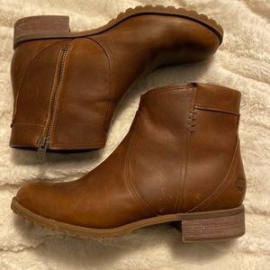 Timberland side zip Chelsea boot